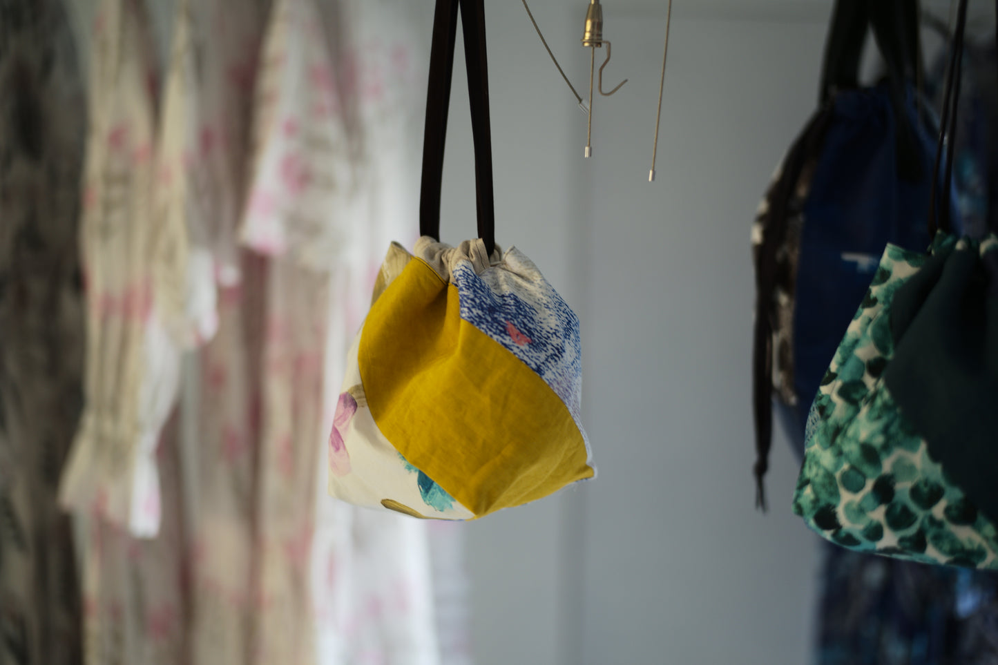 reversible kincyaku bag