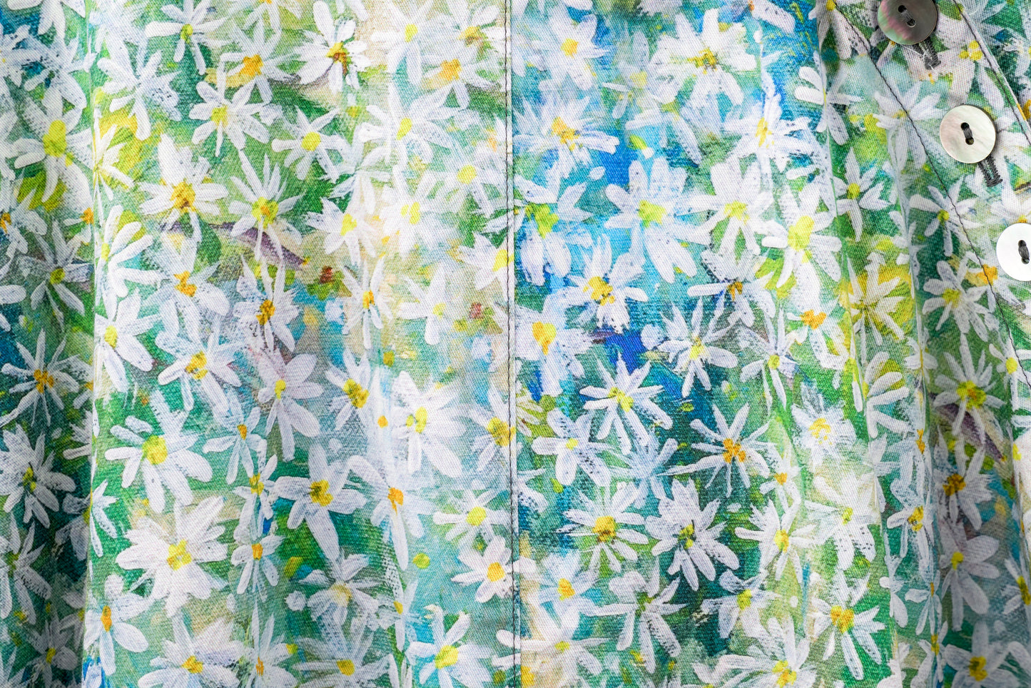 white flowers hiens dress