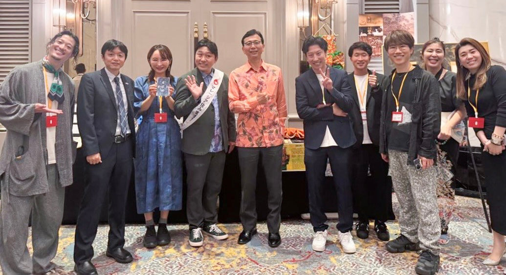 国境を越えて届くもの。マレーシア日本大使館でのezuヒジャブ展示