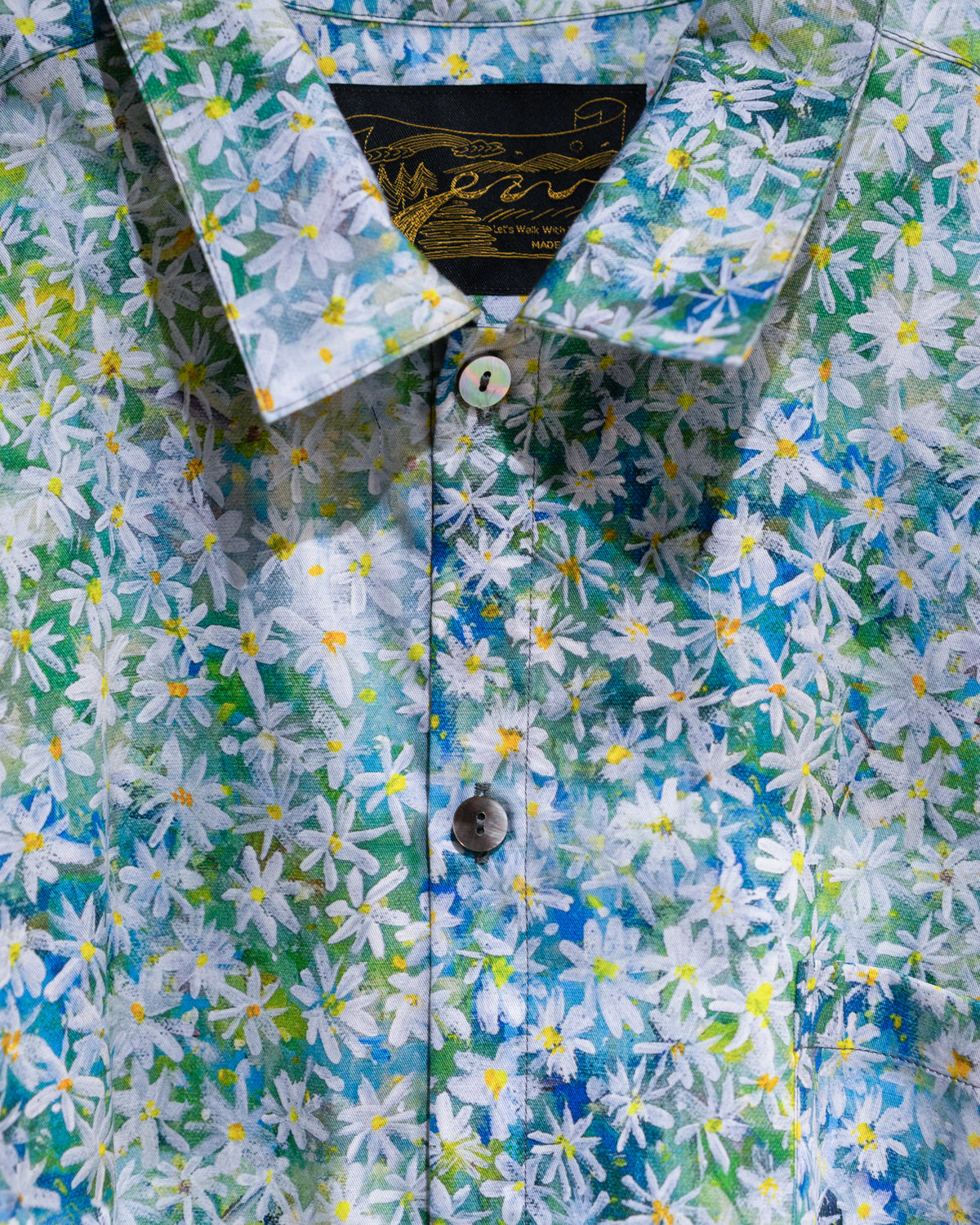 white flowers short sleeve shirt