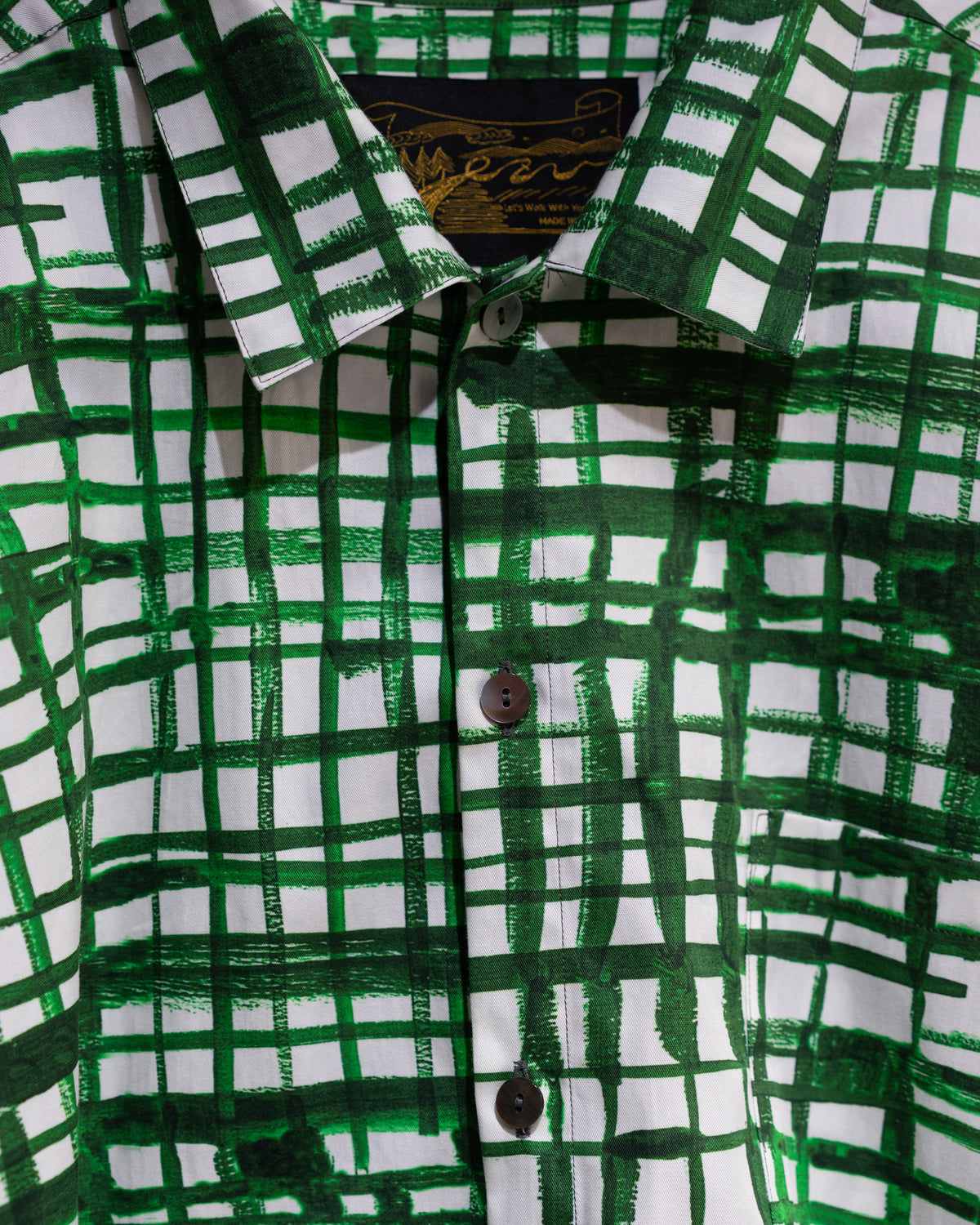 finger line short sleeve shirt green