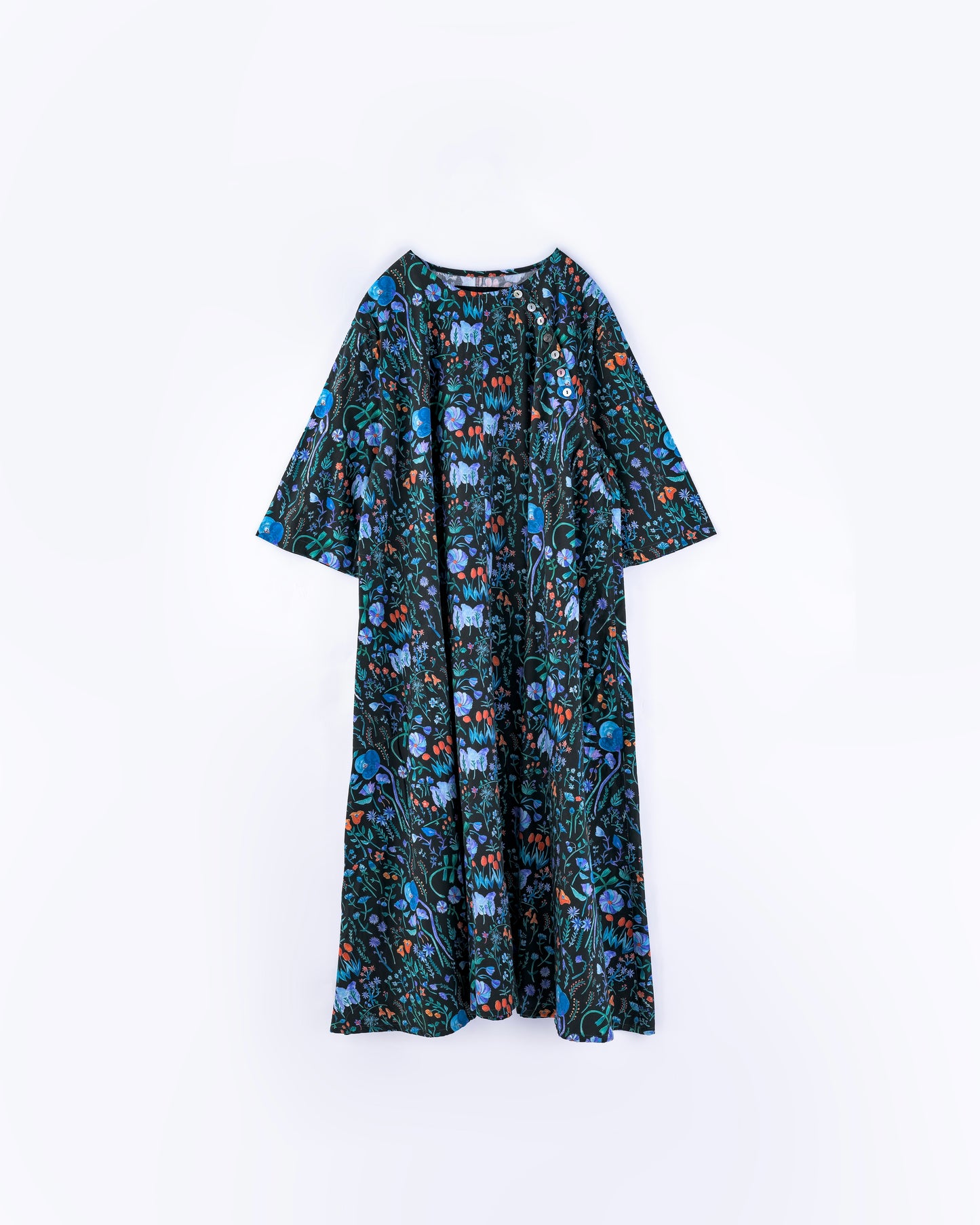 eternal feeling hiens dress
