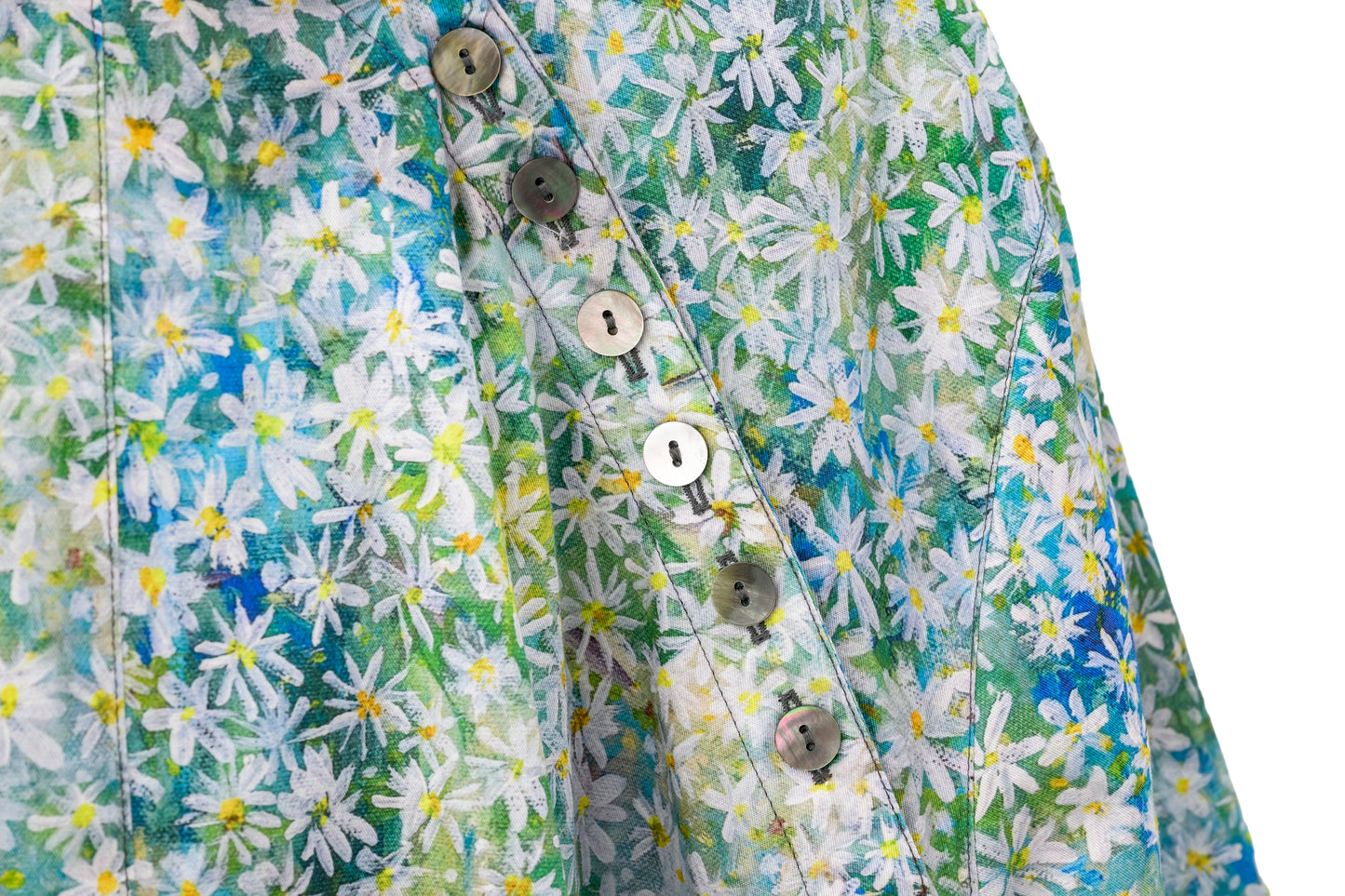 white flowers hiens dress